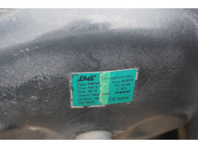 Iveco ML75E18/P AUTOTRANSPORT INCL TRIDEM AANHANGER 3500KG Iveco ML75E18/P AUTOTRANSPORT INCL TRIDEM AANHANGER 3500KG